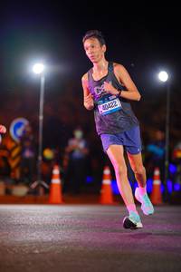 BIB: 40422
                            <button type="button" onclick="openModal(21524579)" class="btn btn-primary btn-sm float-right btn-popup" data-toggle="modal" data-target=".modal-high-quality">
                        <i class="fas fa-shopping-cart"></i> Add to Cart
                    </button>
                                            <button type="button" onclick="isThisMe(21524579, true)" class="btn btn-success btn-sm float-right btn-popup btn-isme hidden" data-toggle="tooltip" data-placement="bottom" title="นี่คือรูปของคุณใช่ไหม คลิกที่นี่เพื่อเอาเข้าอัลบั้ม">
                        <i class="fas fa-plus"></i> Add to album
                    </button>
                    <button type="button" onclick="isThisMe(21524579, false)" class="btn btn-warning btn-sm float-right btn-popup btn-isnotme hidden">
                        <i class="fas fa-ban"></i> Remove from album
                    </button>